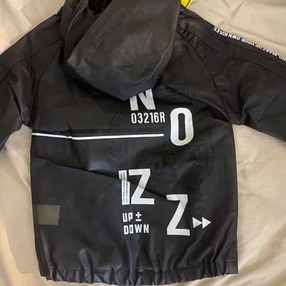 Kids clothes - Picture 3 of 5